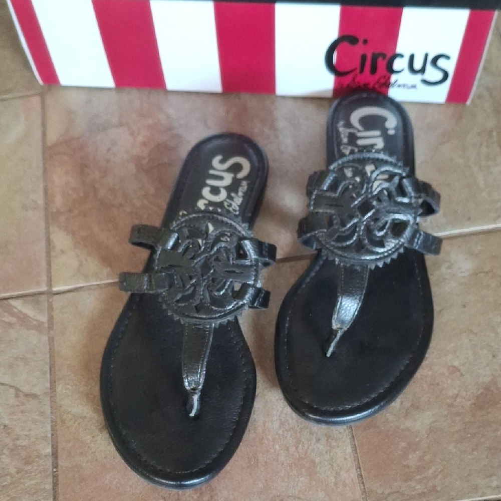 Circus by Sam Edelman Black Thong Sandals